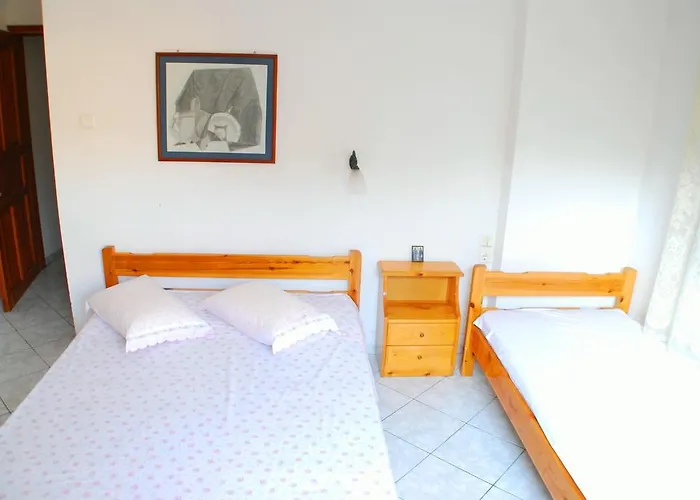 アパート Efi カラ・ネラ