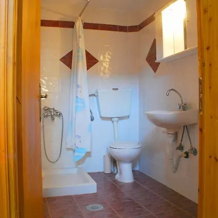 Apartament Efi *