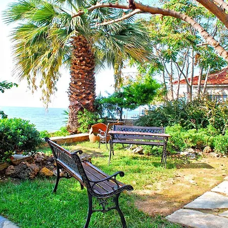 Efi Apartament Kala Nera